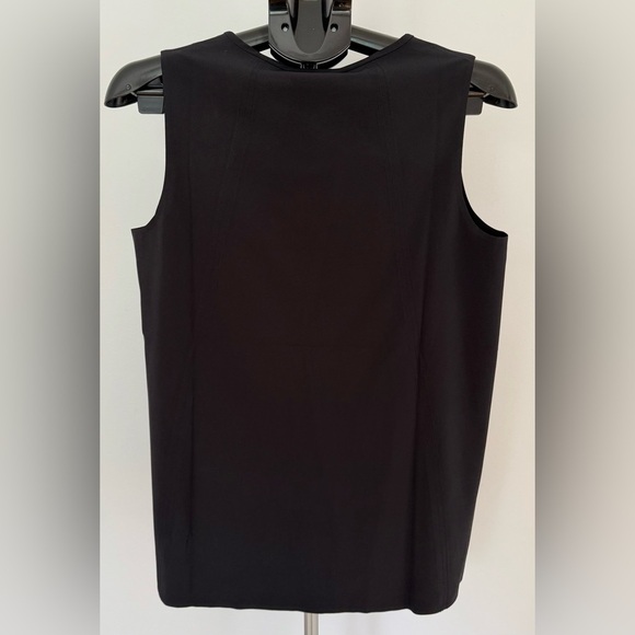 Athleta Zephyr Refined Black Tank | Size Medium | NWT | Sleek & Versatile - Picture 2 of 3